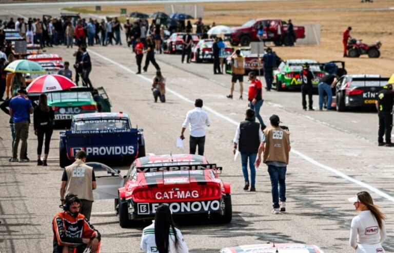 La Policía implementará un operativo con cortes de calles por una exhibición del Turismo Carretera
