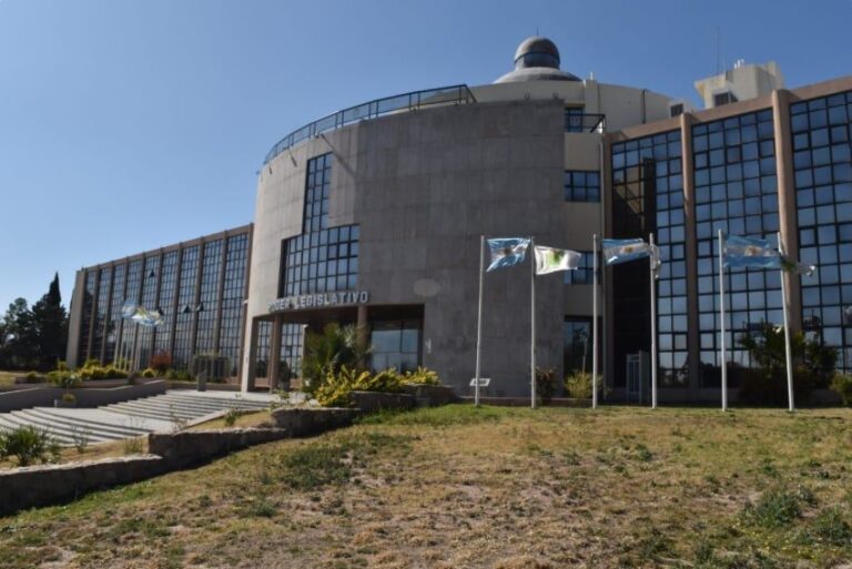 San Luis: proponen frenar juicios y renegociar deudas familiares