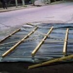 _*San Luis: Bomberos de la Policía asistieron a una persona que sufrió la voladura del techo de su vivienda*_