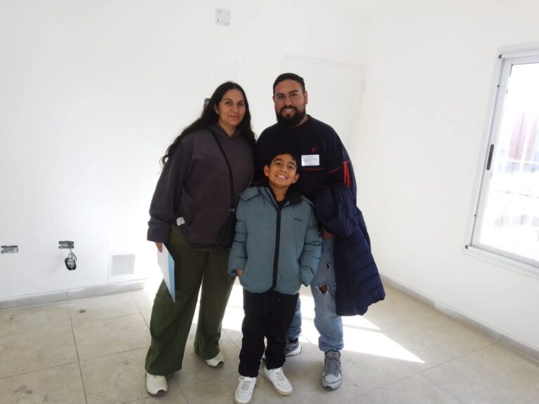 “Acá voy a poner mis juguetes … y la cuna de mi hermanito”