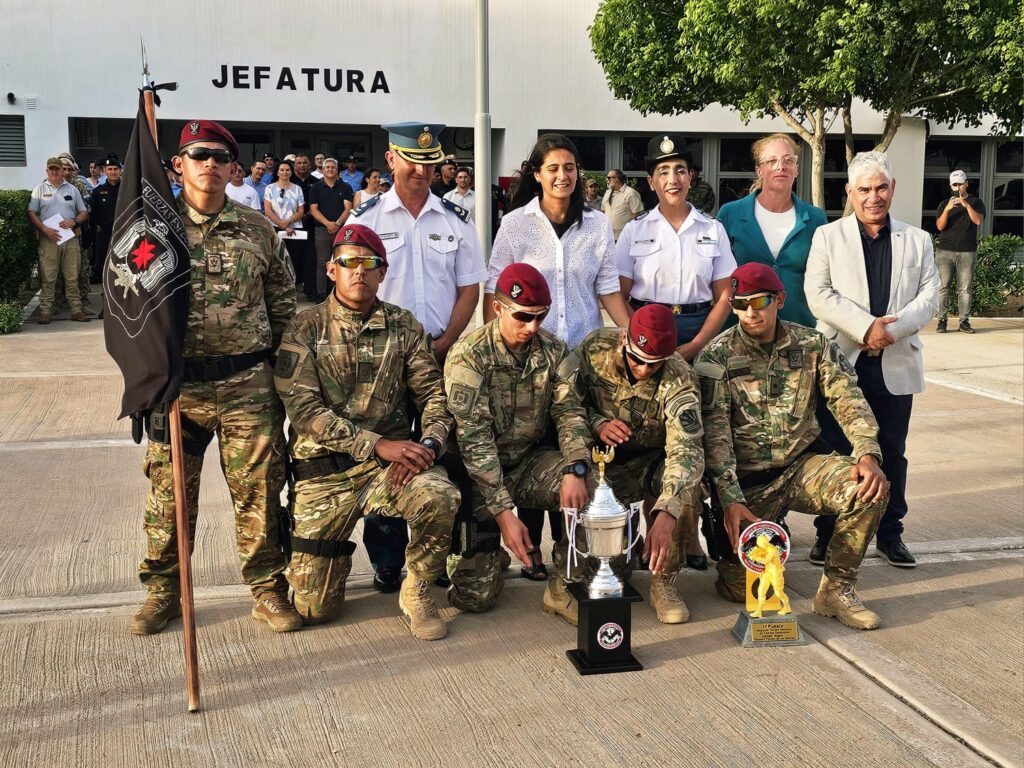 Grupo-de-policia-de-Santa-Cruz-primer-puesto-del-torneo
