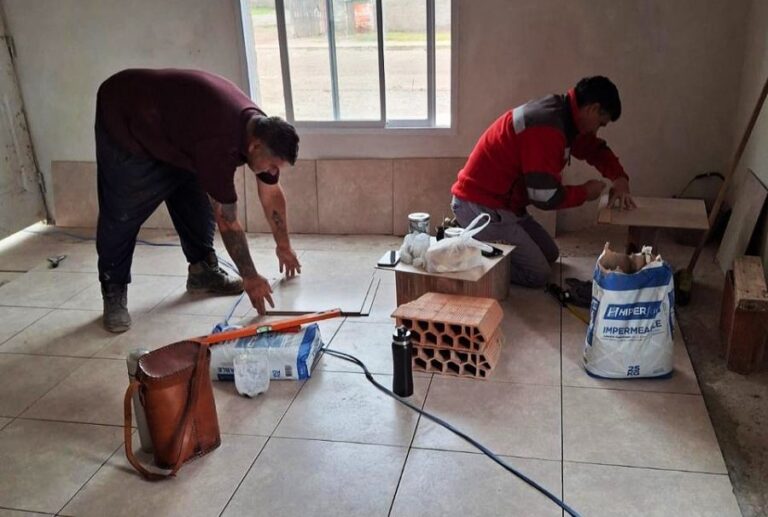 Las viviendas de La Calera, Balde, Villa del Carmen y Papagayos avanzan a etapas clave