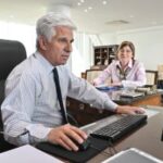 Claudio Poggi firma el decreto que promulgará el retorno de San Luis al Consejo Vial Federal