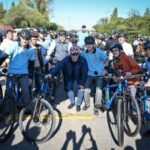 Las TuBi llegan a Villa Mercedes y Poggi encabezó la primera pedaleada