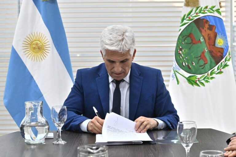 El Gobierno construirá viviendas en San Martín, La Toma, Justo Daract y Saladillo