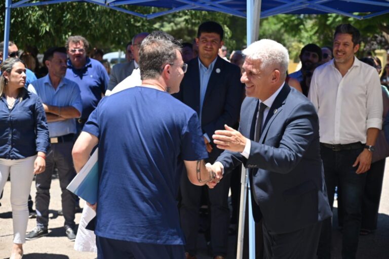 Un estudiante de Villa Mercedes terminó su etapa escolar con 15 años de asistencia perfecta