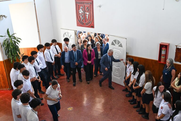 El Instituto San José de Quines empezó el ciclo lectivo inaugurando una obra muy esperada