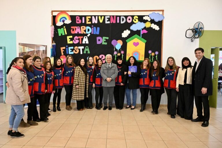 Con la vuelta a clases, el Gobernador inauguró refacciones en la escuela ‘Rosario Mercedes Simón’