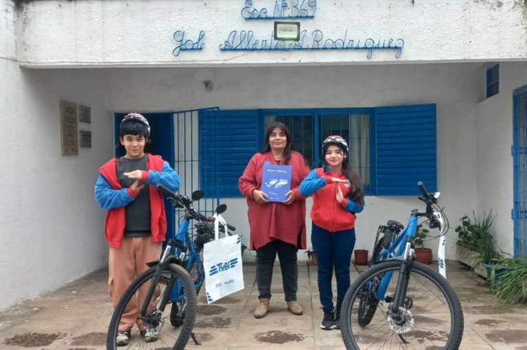 TuBi Rurales 2026: entregaron 152 bicicletas en 55 escuelas de toda la provincia