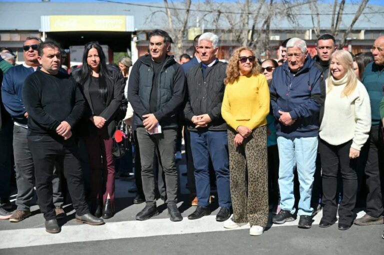 Poggi acompañó al intendente Hissa en la inauguración de obras de repavimentación en San Luis