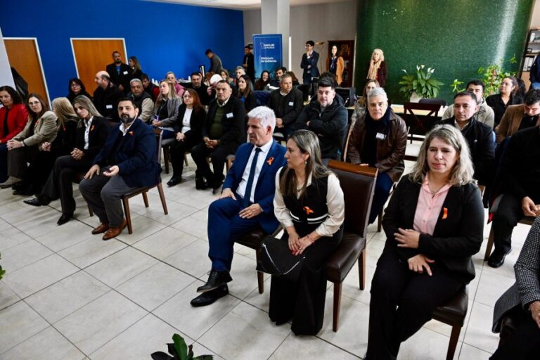 El Gobierno entregó resoluciones a entidades religiosas
