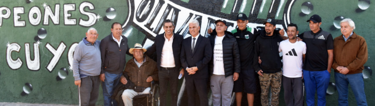 El intendente Hissa inauguró la renovación de la plaza del barrio Los Olivares